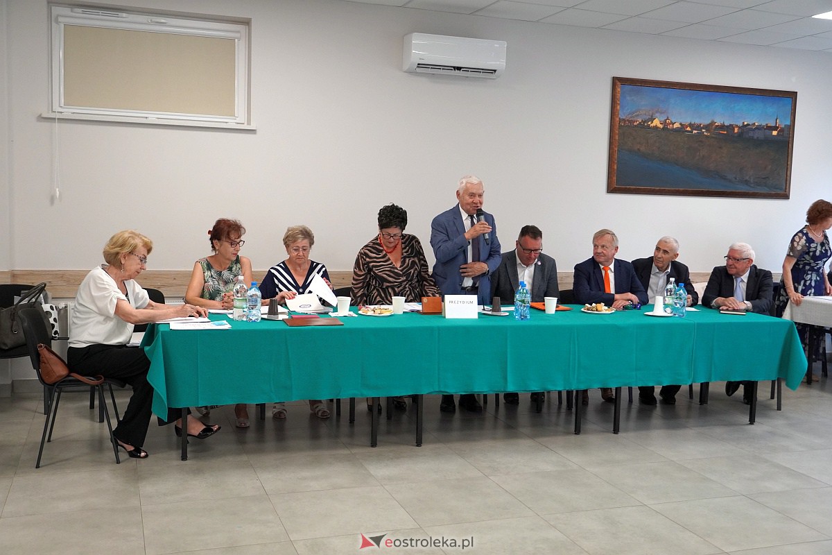 Walne zebranie PZERiI Oddział Rejonowy w Ostrołęce. Medal Pro Masovia dla przewodniczącej Krystyny Sokołowskiej [19.09.2023] - zdjęcie #6 - eOstroleka.pl