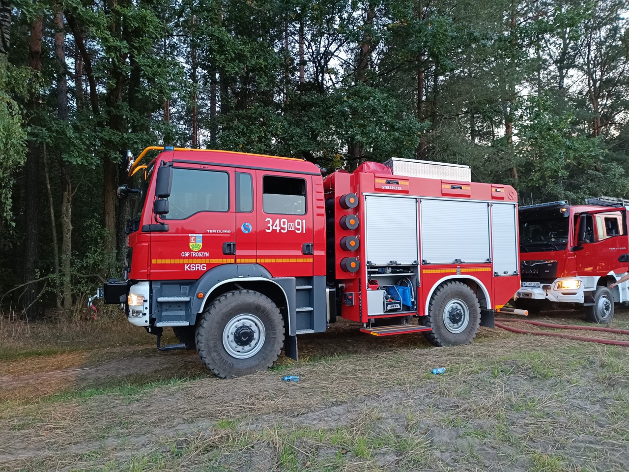 Pożar lasu w Kurpiach Szlacheckich [18.09.2023] - zdjęcie #11 - eOstroleka.pl