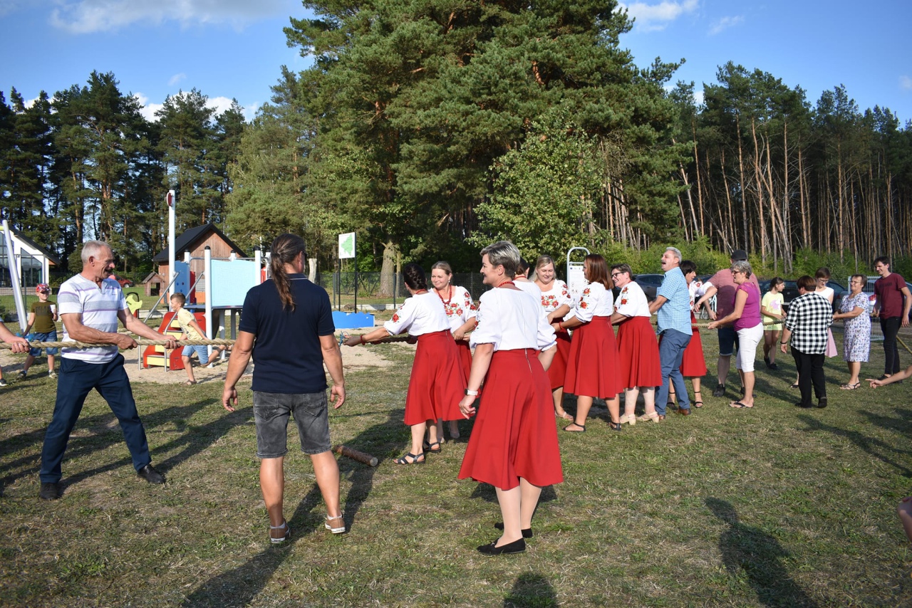 Piknik rodzinny z jubileuszem KGW w Drężku - zdjęcie #19 - eOstroleka.pl