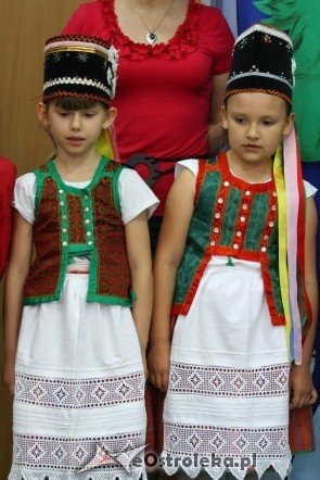 Dzień Mamy i Taty w Przedszkolu nr 1 w Ostrołęce  - zdjęcie #10 - eOstroleka.pl