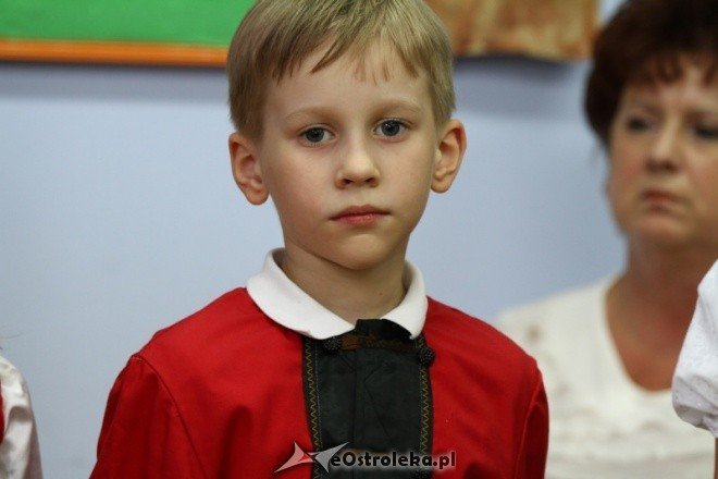 Dzień Mamy i Taty w Przedszkolu nr 1 w Ostrołęce  - zdjęcie #8 - eOstroleka.pl