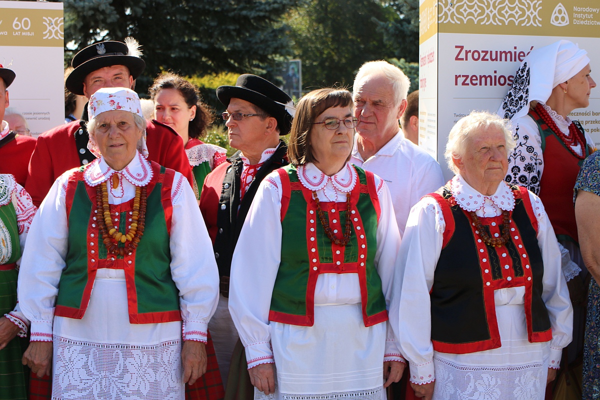 wernisaż wystawy Muzeum Kultury Kurpiowskiej - zdjęcie #130 - eOstroleka.pl
