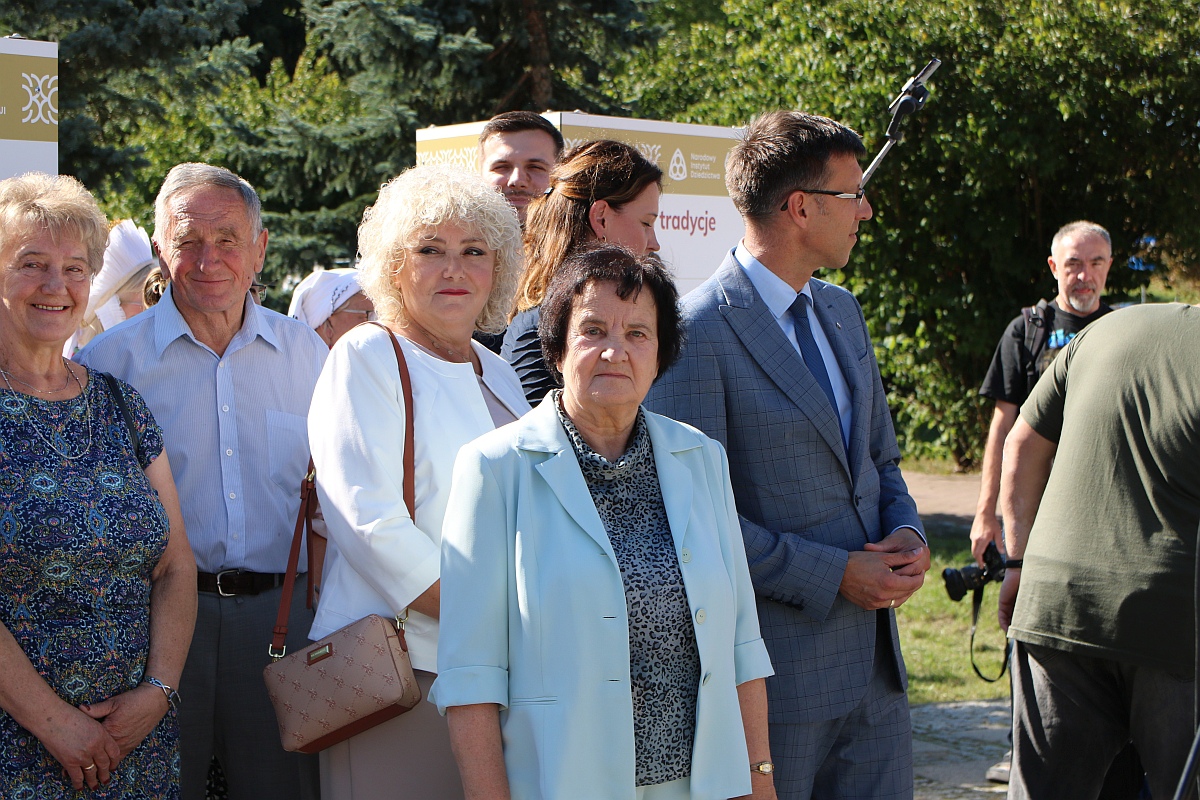 wernisaż wystawy Muzeum Kultury Kurpiowskiej - zdjęcie #128 - eOstroleka.pl