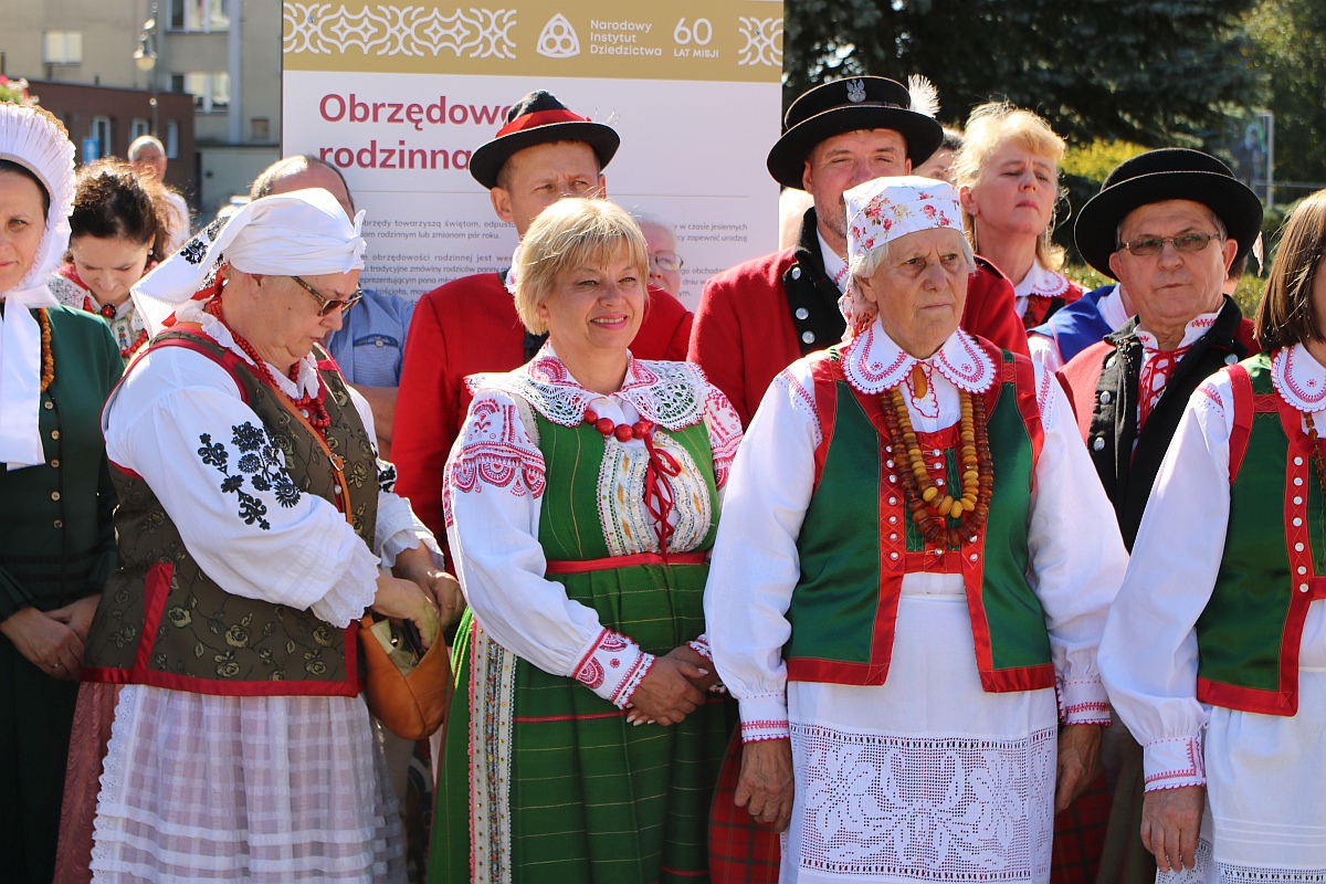 wernisaż wystawy Muzeum Kultury Kurpiowskiej - zdjęcie #118 - eOstroleka.pl
