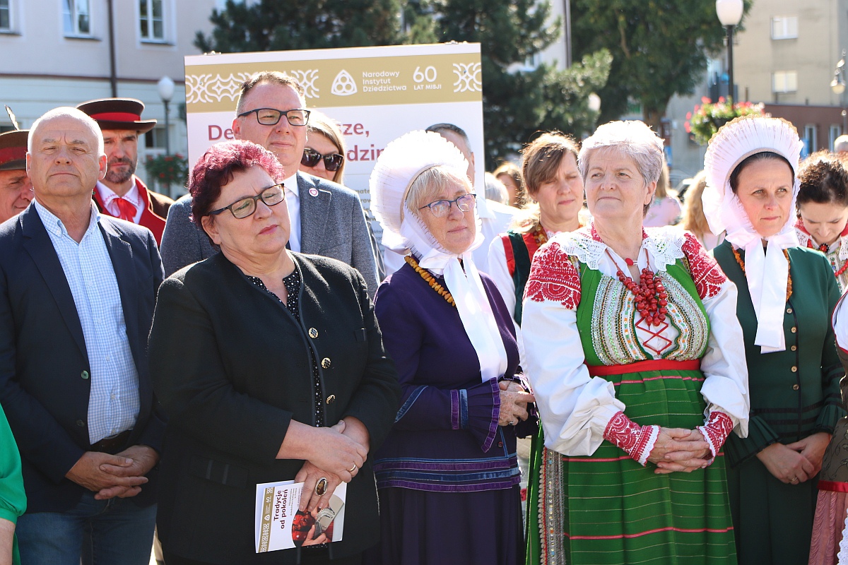 wernisaż wystawy Muzeum Kultury Kurpiowskiej - zdjęcie #116 - eOstroleka.pl