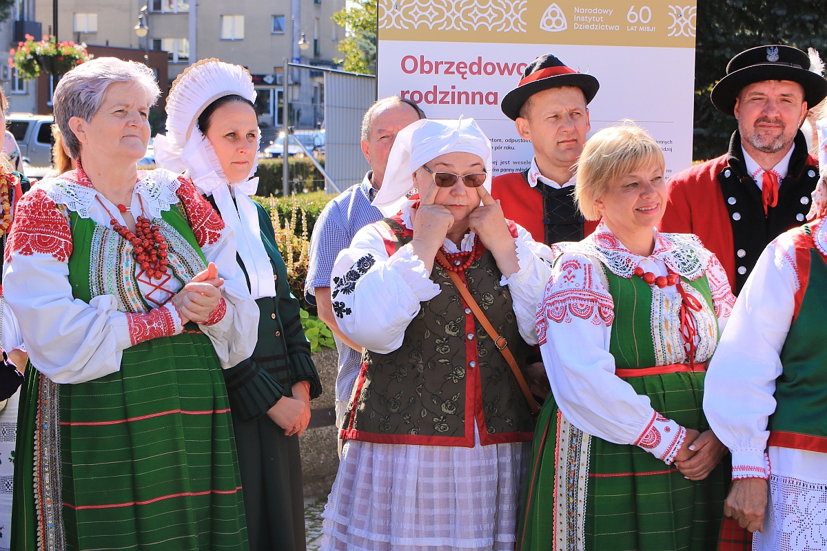 wernisaż wystawy Muzeum Kultury Kurpiowskiej - zdjęcie #112 - eOstroleka.pl
