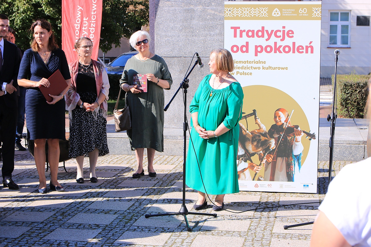 wernisaż wystawy Muzeum Kultury Kurpiowskiej - zdjęcie #81 - eOstroleka.pl