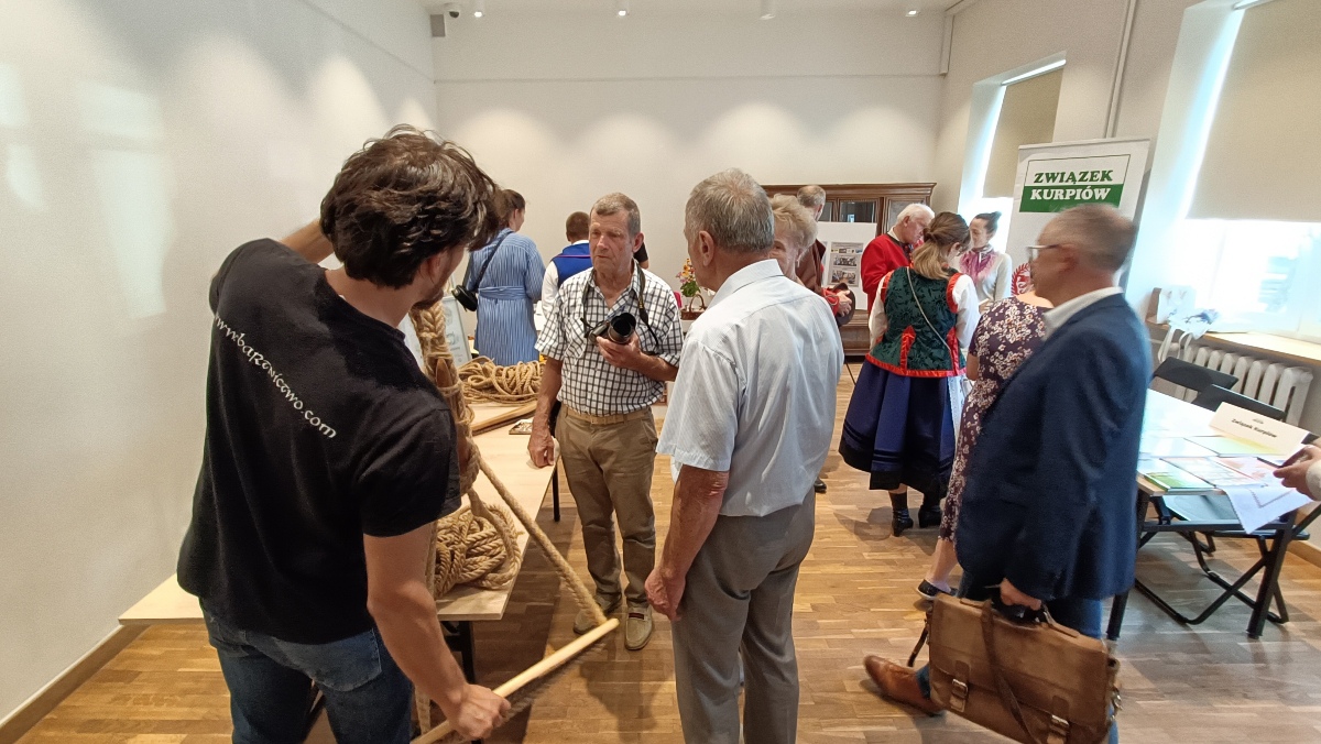 wernisaż wystawy Muzeum Kultury Kurpiowskiej - zdjęcie #72 - eOstroleka.pl