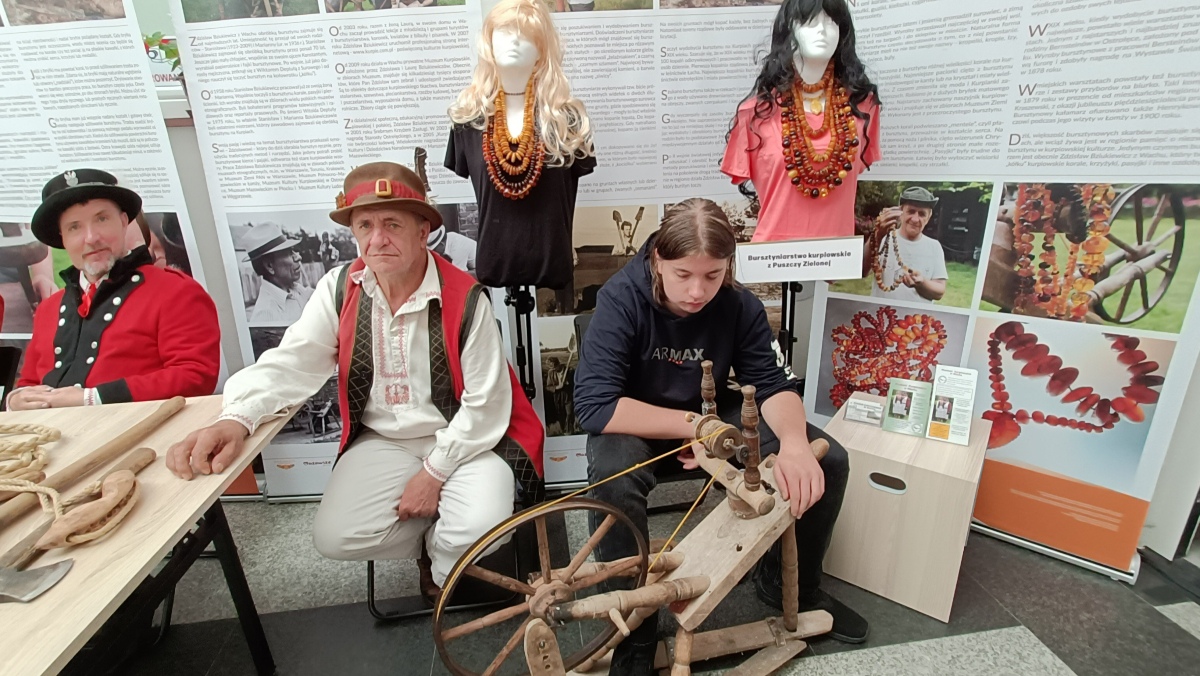wernisaż wystawy Muzeum Kultury Kurpiowskiej - zdjęcie #66 - eOstroleka.pl