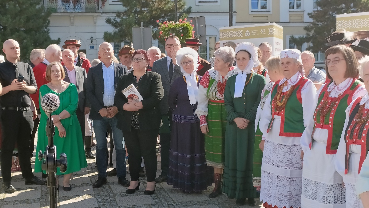 wernisaż wystawy Muzeum Kultury Kurpiowskiej - zdjęcie #28 - eOstroleka.pl