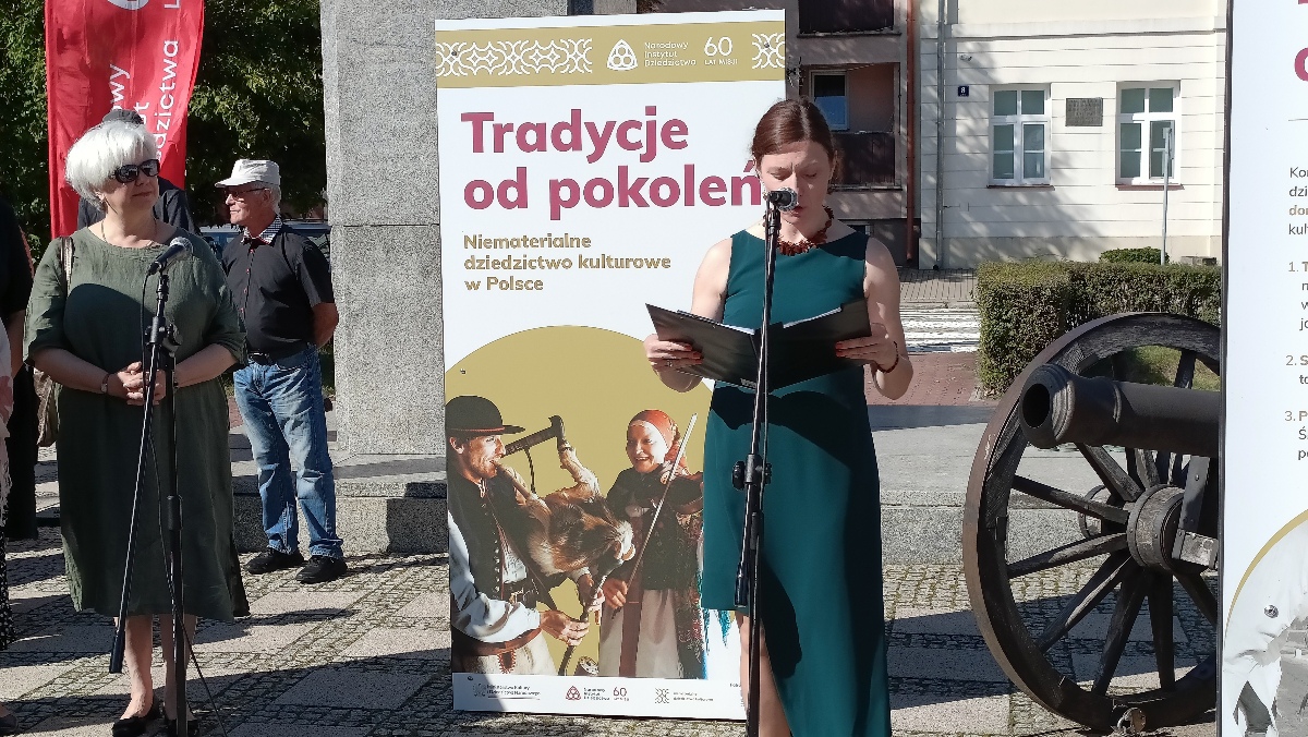 wernisaż wystawy Muzeum Kultury Kurpiowskiej - zdjęcie #15 - eOstroleka.pl