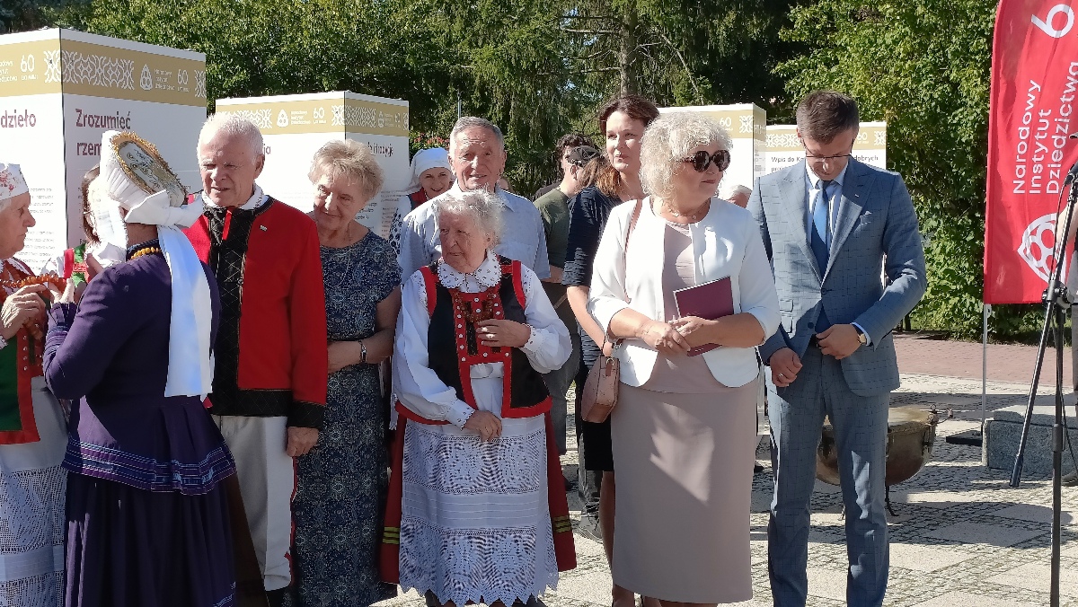 wernisaż wystawy Muzeum Kultury Kurpiowskiej - zdjęcie #10 - eOstroleka.pl