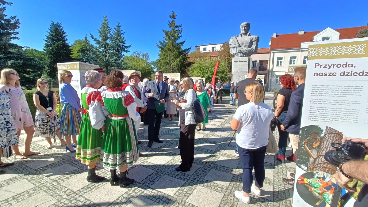wernisaż wystawy Muzeum Kultury Kurpiowskiej - zdjęcie #7 - eOstroleka.pl