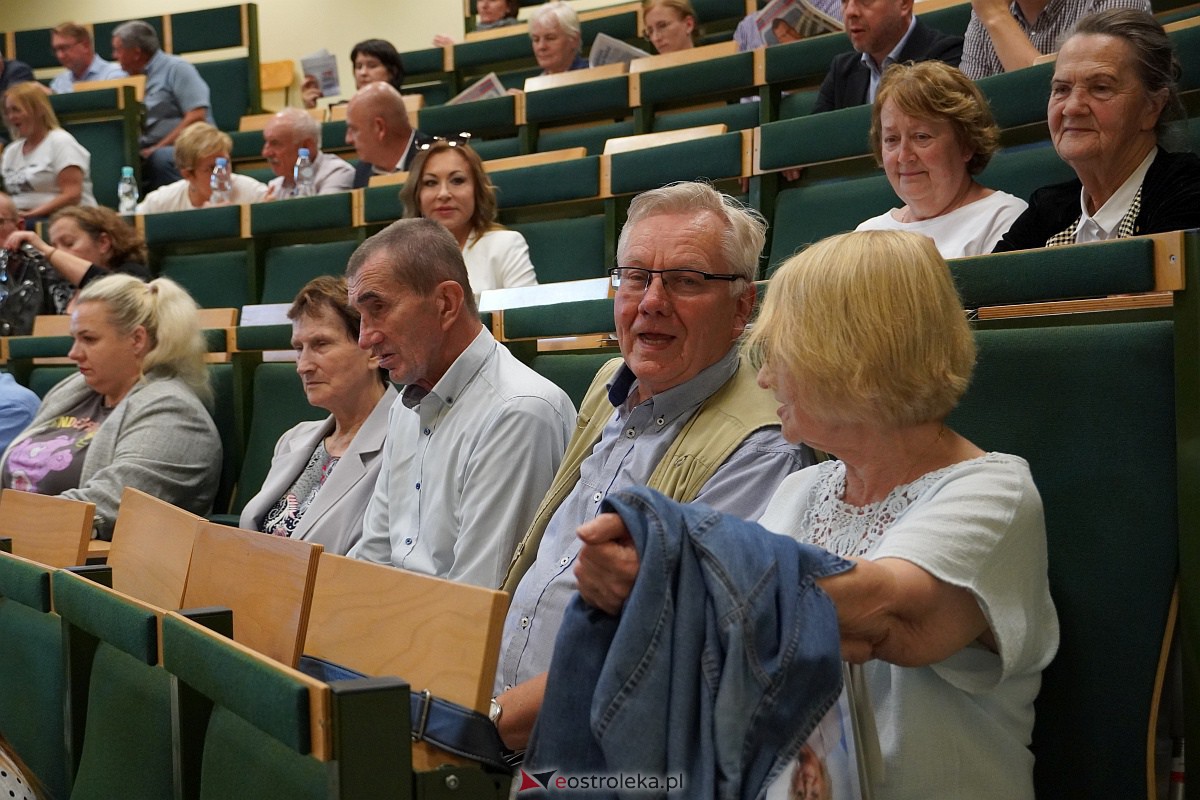 Spotkanie wyborcze PiS w Ostrołęce [21.09.2023] - zdjęcie #45 - eOstroleka.pl