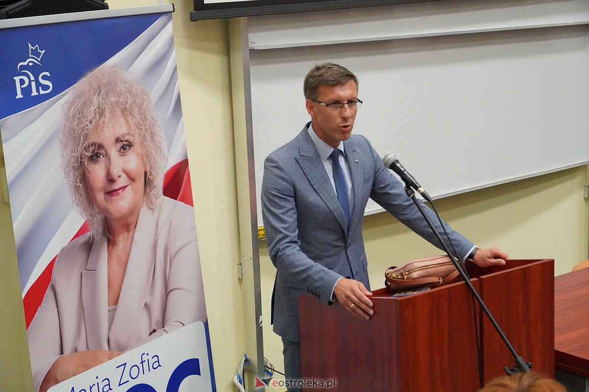 Spotkanie wyborcze PiS w Ostrołęce [21.09.2023] - zdjęcie #32 - eOstroleka.pl