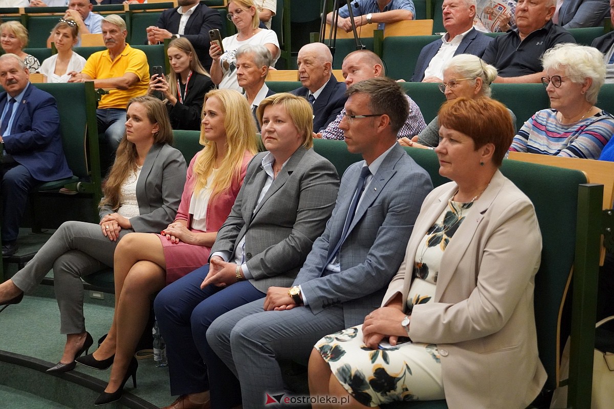 Spotkanie wyborcze PiS w Ostrołęce [21.09.2023] - zdjęcie #21 - eOstroleka.pl