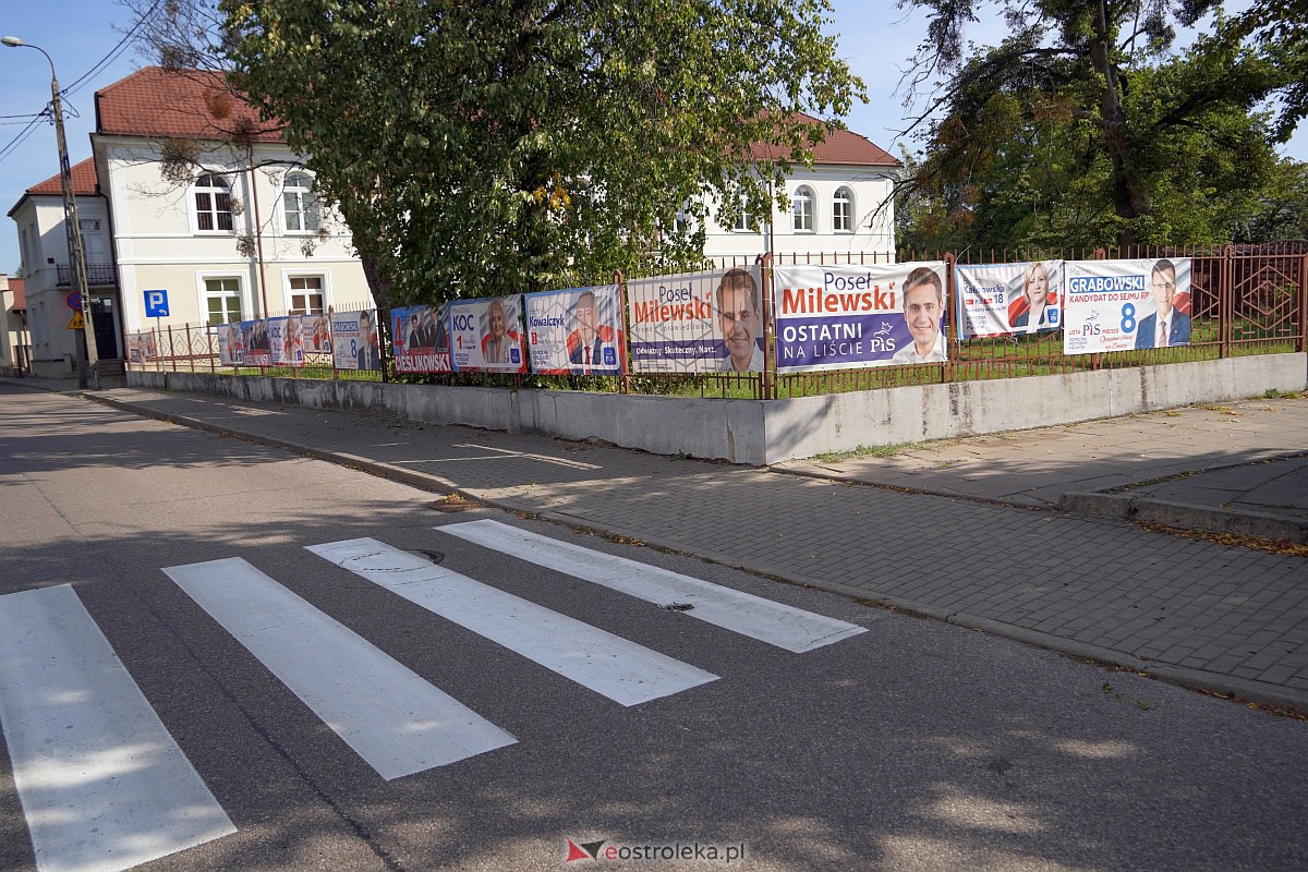 Wybory parlamentarne 2023: Kampania wyborcza w Ostrołęce [22.09.2023] - zdjęcie #21 - eOstroleka.pl