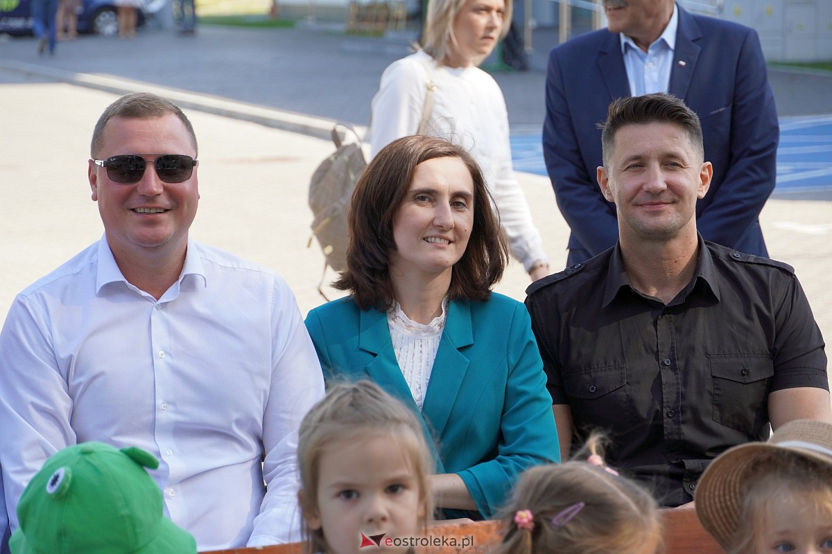 Piknik Czytelniczy. Otwarcie filii MBP Stacja Biblioteka [22.09.2023] - zdjęcie #91 - eOstroleka.pl