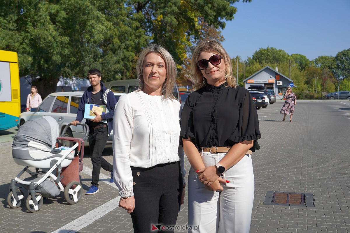 Piknik Czytelniczy. Otwarcie filii MBP Stacja Biblioteka [22.09.2023] - zdjęcie #59 - eOstroleka.pl