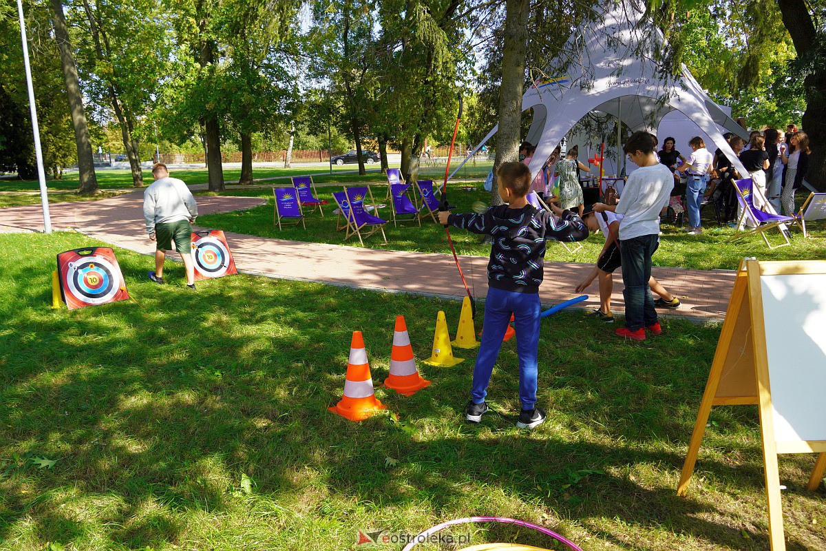 Piknik Czytelniczy. Otwarcie filii MBP Stacja Biblioteka [22.09.2023] - zdjęcie #39 - eOstroleka.pl