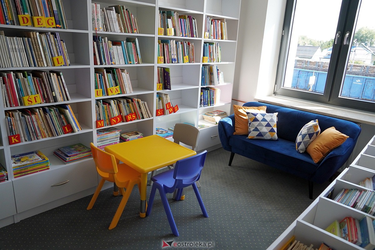 Piknik Czytelniczy. Otwarcie filii MBP Stacja Biblioteka [22.09.2023] - zdjęcie #21 - eOstroleka.pl