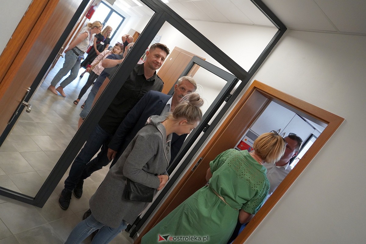 Piknik Czytelniczy. Otwarcie filii MBP Stacja Biblioteka [22.09.2023] - zdjęcie #14 - eOstroleka.pl
