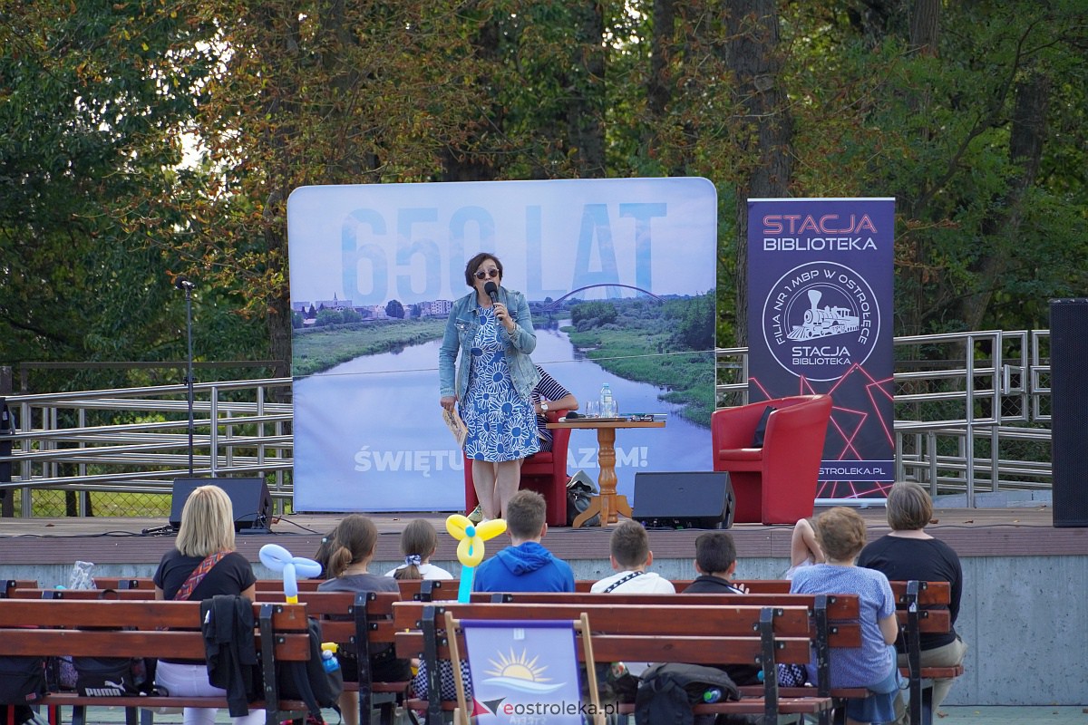 Piknik Czytelniczy. Otwarcie filii MBP Stacja Biblioteka [22.09.2023] - zdjęcie #6 - eOstroleka.pl