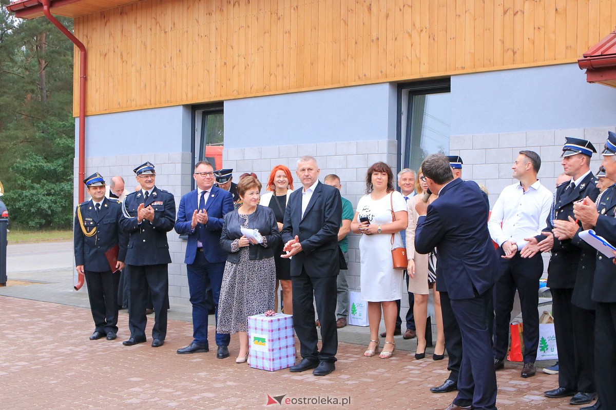 Strażnica OSP w Czarni Kadzidlańskiej oficjalnie otwarta [23.09.2023]  - zdjęcie #74 - eOstroleka.pl