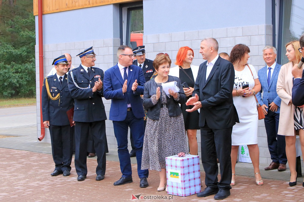 Strażnica OSP w Czarni Kadzidlańskiej oficjalnie otwarta [23.09.2023]  - zdjęcie #73 - eOstroleka.pl