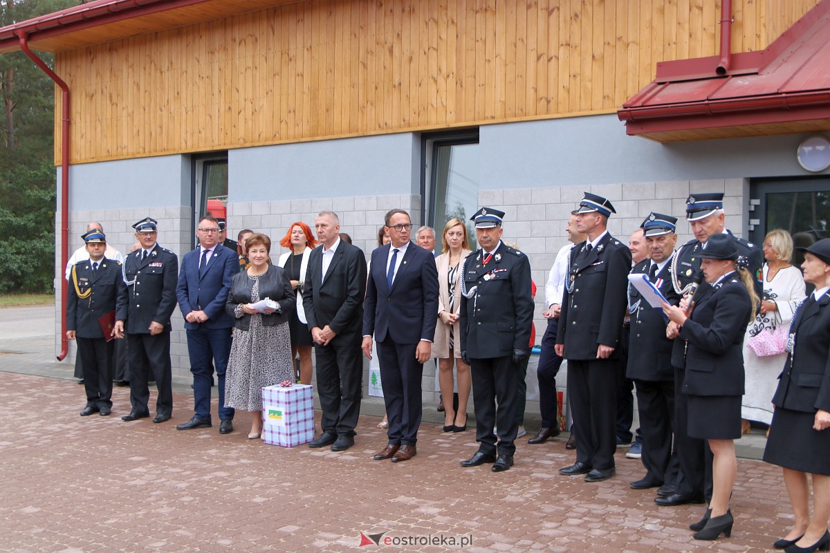 Strażnica OSP w Czarni Kadzidlańskiej oficjalnie otwarta [23.09.2023]  - zdjęcie #69 - eOstroleka.pl