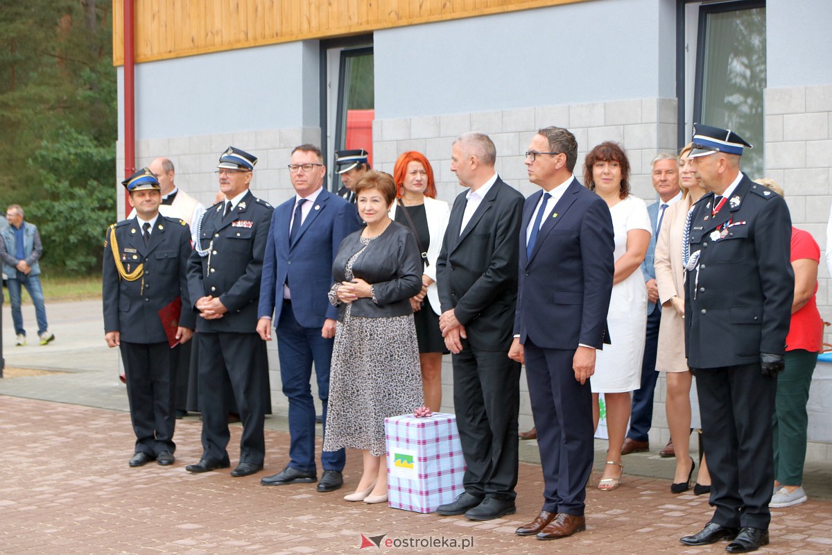 Strażnica OSP w Czarni Kadzidlańskiej oficjalnie otwarta [23.09.2023]  - zdjęcie #64 - eOstroleka.pl