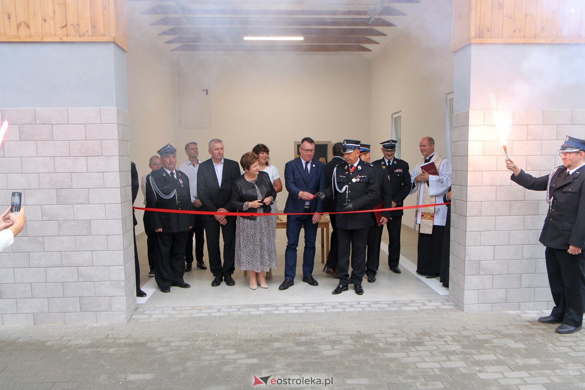 Strażnica OSP w Czarni Kadzidlańskiej oficjalnie otwarta [23.09.2023]  - zdjęcie #53 - eOstroleka.pl