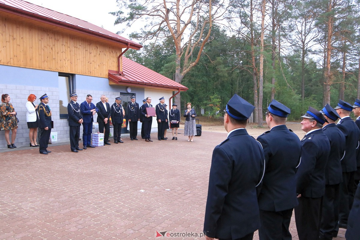 Strażnica OSP w Czarni Kadzidlańskiej oficjalnie otwarta [23.09.2023]  - zdjęcie #29 - eOstroleka.pl