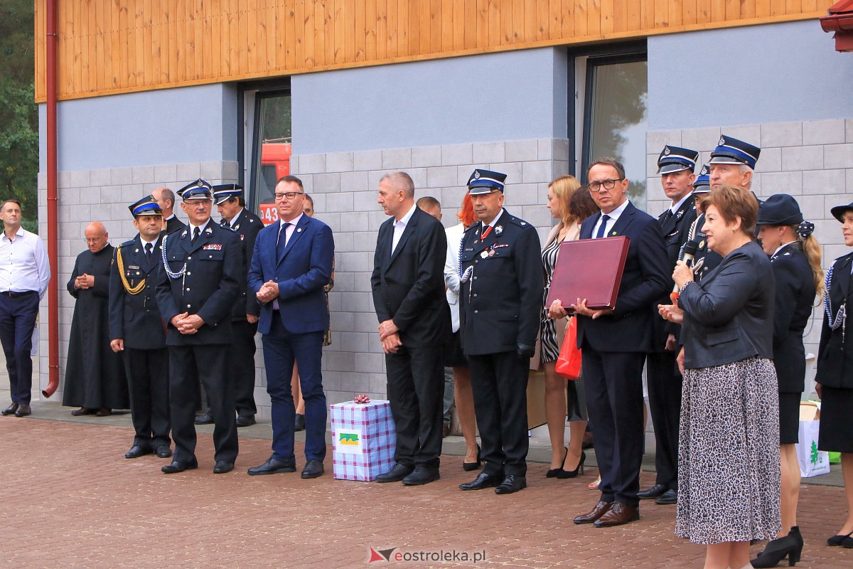 Strażnica OSP w Czarni Kadzidlańskiej oficjalnie otwarta [23.09.2023]  - zdjęcie #25 - eOstroleka.pl
