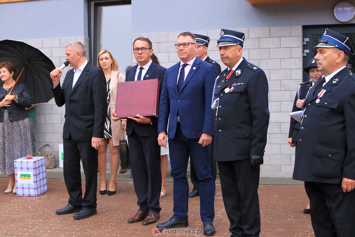 Strażnica OSP w Czarni Kadzidlańskiej oficjalnie otwarta [23.09.2023]  - zdjęcie #16 - eOstroleka.pl