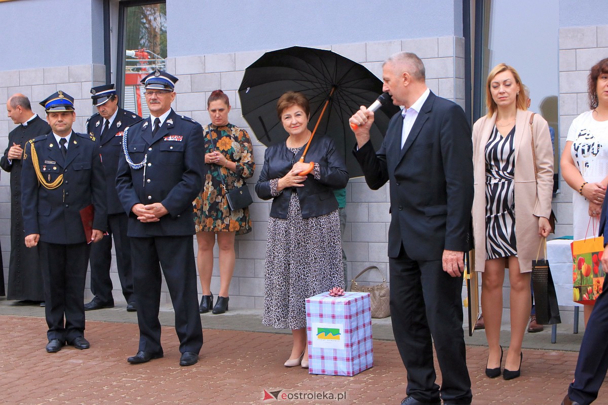 Strażnica OSP w Czarni Kadzidlańskiej oficjalnie otwarta [23.09.2023]  - zdjęcie #15 - eOstroleka.pl