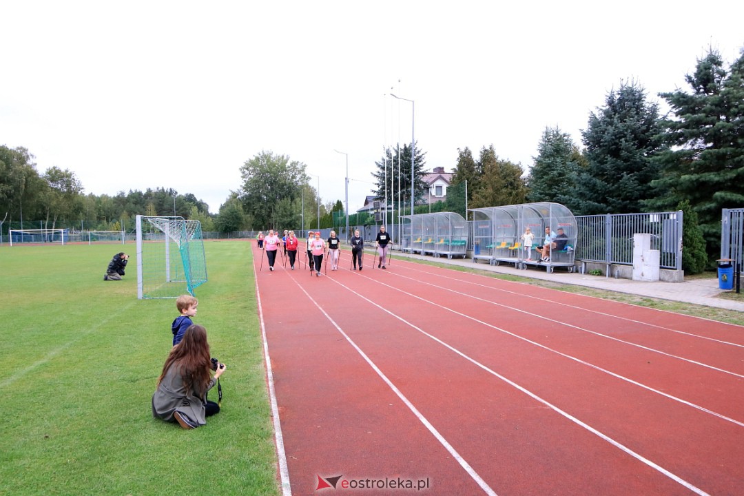Nordic Walking w Lelisie [23.09.2023] - zdjęcie #11 - eOstroleka.pl