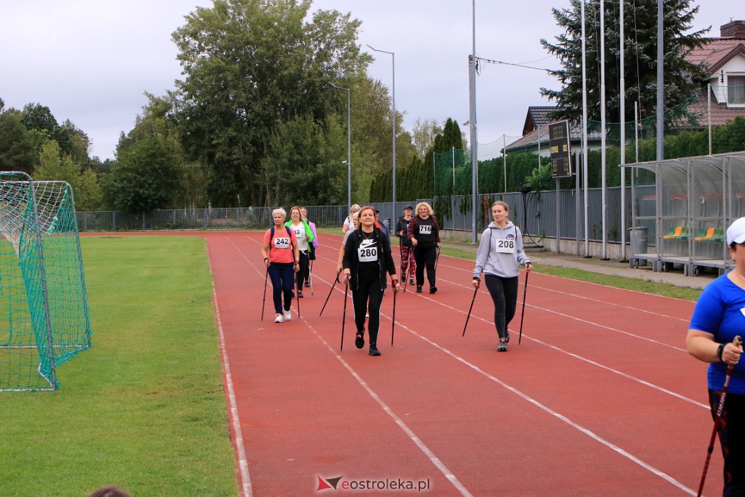 Nordic Walking w Lelisie [23.09.2023] - zdjęcie #6 - eOstroleka.pl