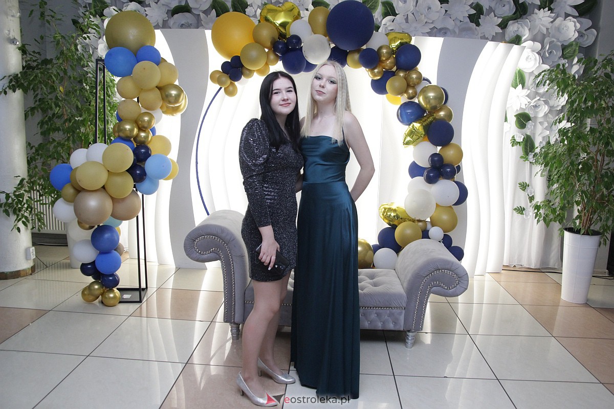 Półmetek uczniów z Zespołu Szkół Zawodowych nr 4 w Ostrołęce [23.09.2023] - zdjęcie #149 - eOstroleka.pl