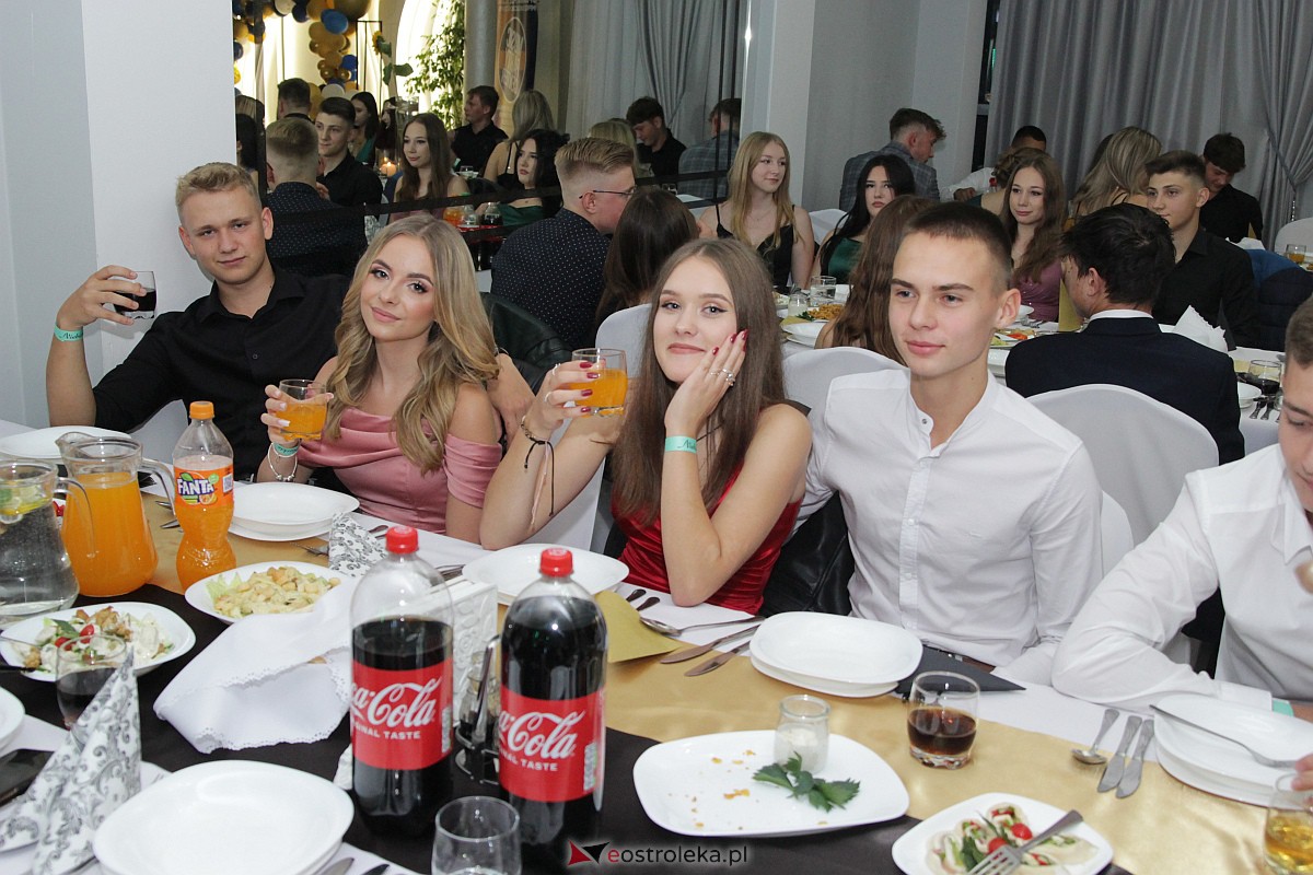 Półmetek uczniów z Zespołu Szkół Zawodowych nr 4 w Ostrołęce [23.09.2023] - zdjęcie #125 - eOstroleka.pl