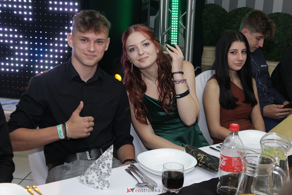 Półmetek uczniów z Zespołu Szkół Zawodowych nr 4 w Ostrołęce [23.09.2023] - zdjęcie #122 - eOstroleka.pl