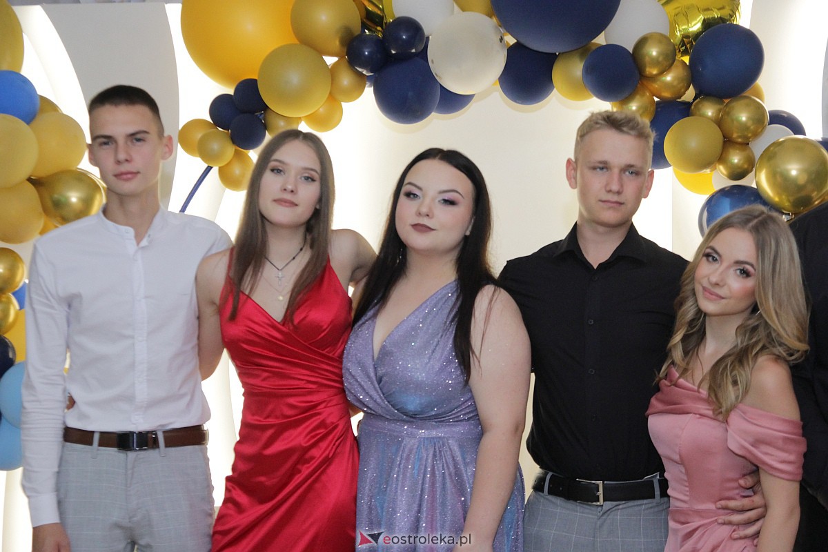 Półmetek uczniów z Zespołu Szkół Zawodowych nr 4 w Ostrołęce [23.09.2023] - zdjęcie #103 - eOstroleka.pl
