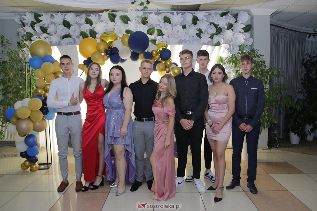 Półmetek uczniów z Zespołu Szkół Zawodowych nr 4 w Ostrołęce [23.09.2023] - zdjęcie #101 - eOstroleka.pl