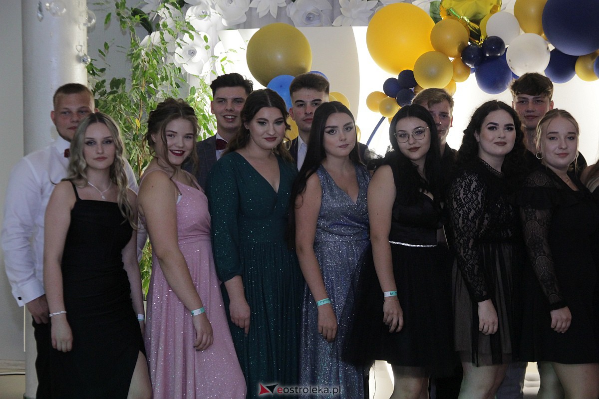 Półmetek uczniów z Zespołu Szkół Zawodowych nr 4 w Ostrołęce [23.09.2023] - zdjęcie #93 - eOstroleka.pl