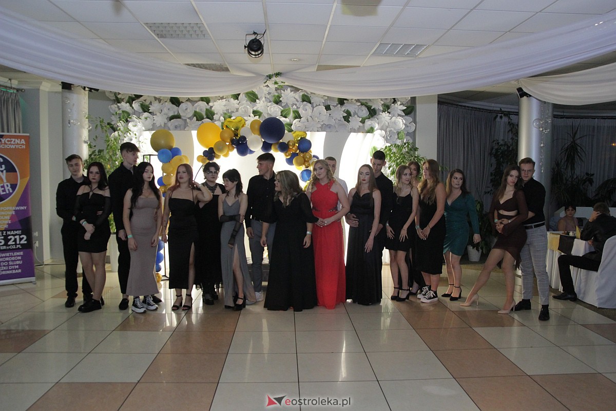 Półmetek uczniów z Zespołu Szkół Zawodowych nr 4 w Ostrołęce [23.09.2023] - zdjęcie #88 - eOstroleka.pl