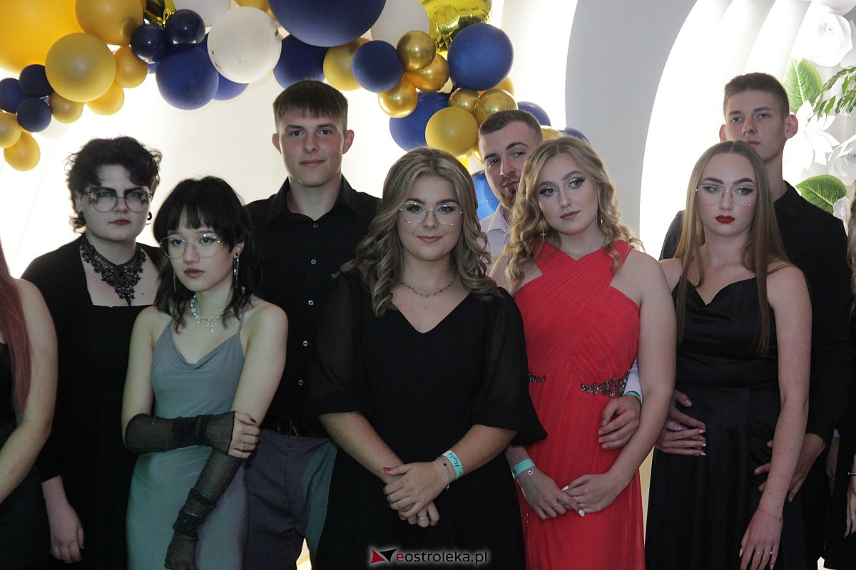 Półmetek uczniów z Zespołu Szkół Zawodowych nr 4 w Ostrołęce [23.09.2023] - zdjęcie #85 - eOstroleka.pl