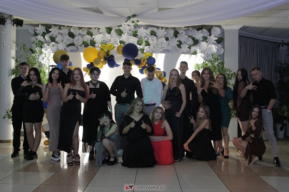 Półmetek uczniów z Zespołu Szkół Zawodowych nr 4 w Ostrołęce [23.09.2023] - zdjęcie #82 - eOstroleka.pl