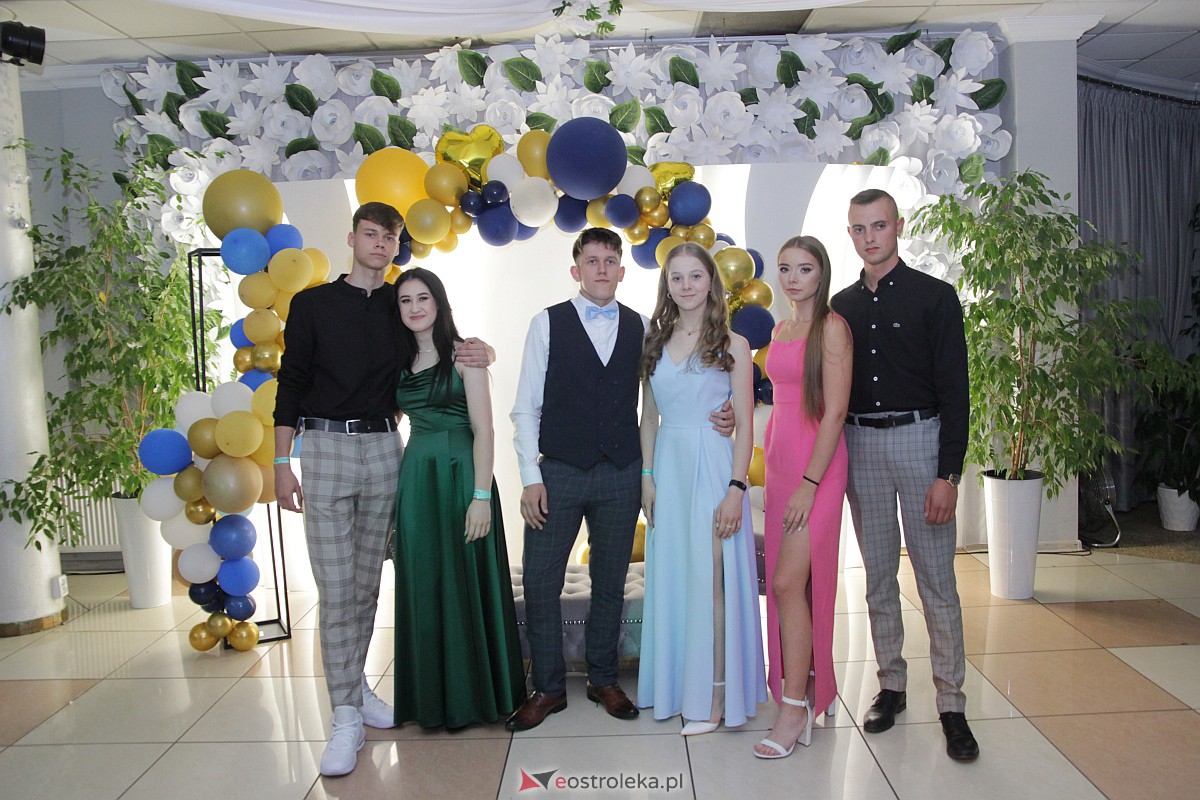 Półmetek uczniów z Zespołu Szkół Zawodowych nr 4 w Ostrołęce [23.09.2023] - zdjęcie #69 - eOstroleka.pl