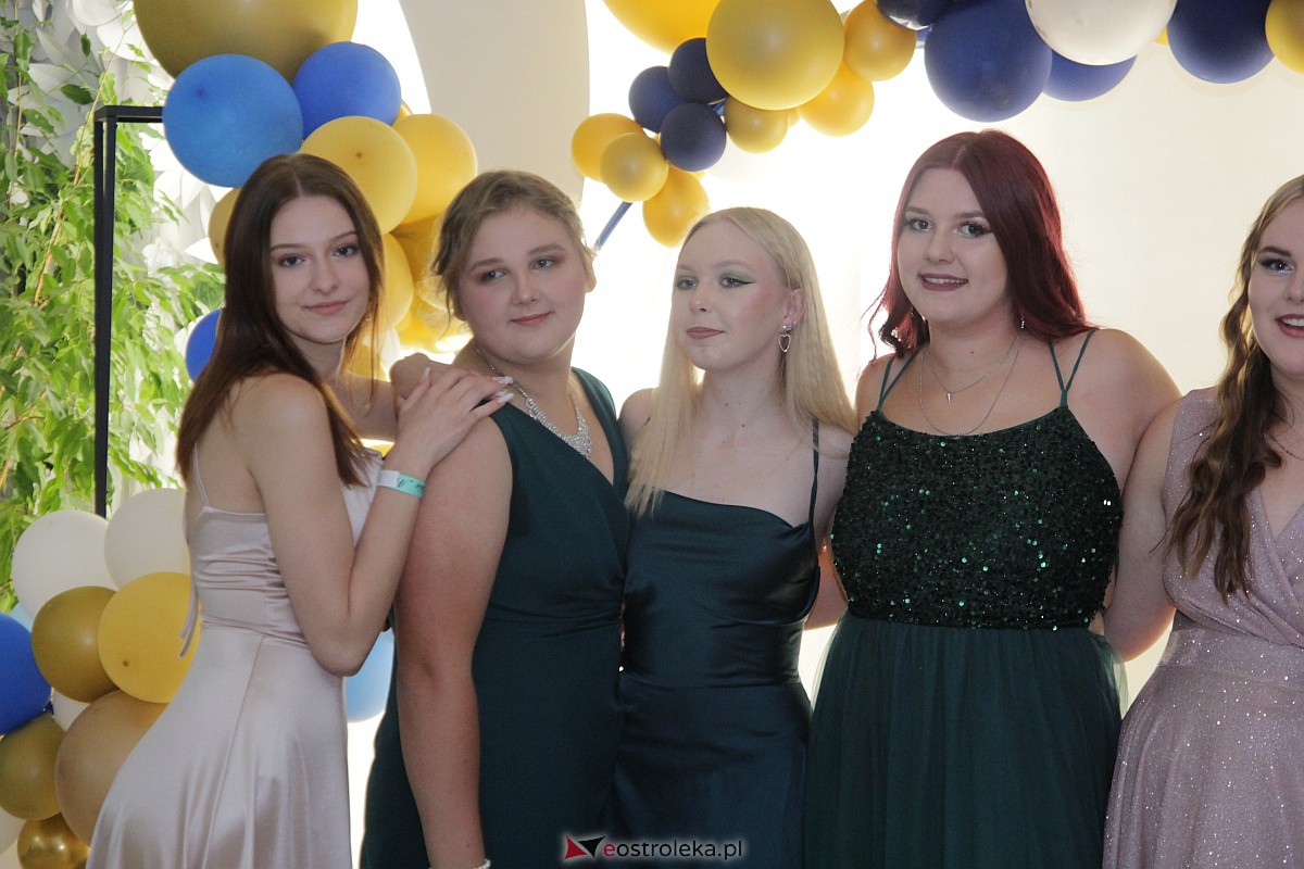 Półmetek uczniów z Zespołu Szkół Zawodowych nr 4 w Ostrołęce [23.09.2023] - zdjęcie #66 - eOstroleka.pl