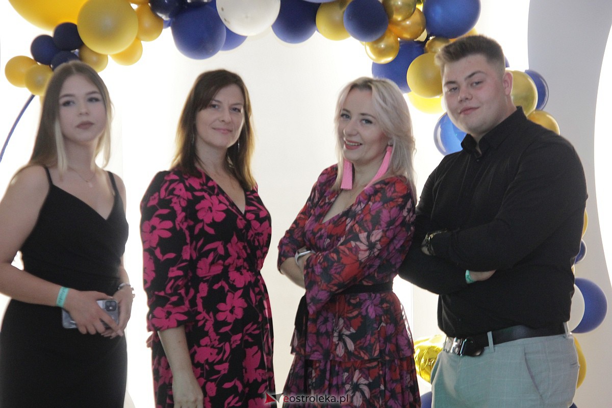 Półmetek uczniów z Zespołu Szkół Zawodowych nr 4 w Ostrołęce [23.09.2023] - zdjęcie #46 - eOstroleka.pl